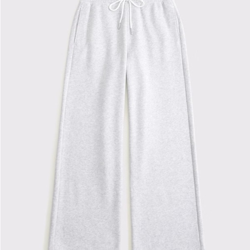 Abercrombie High Rise Wide Leg Sunday Sweatpant